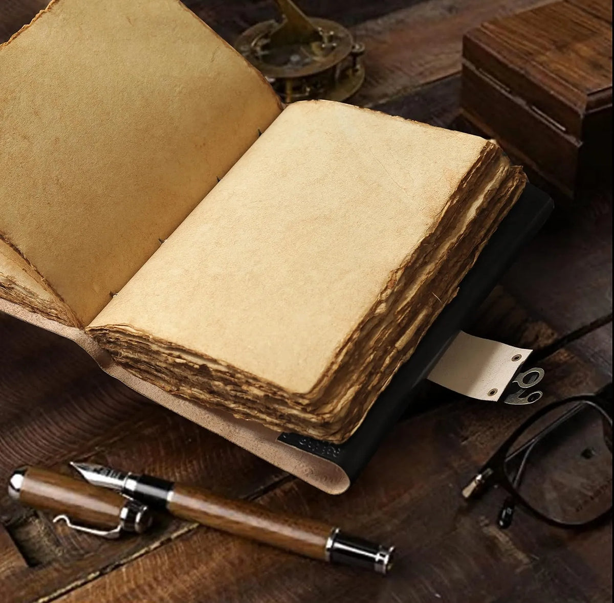 3 Moon Black Lapiz Embossed Vintage Leather Journal