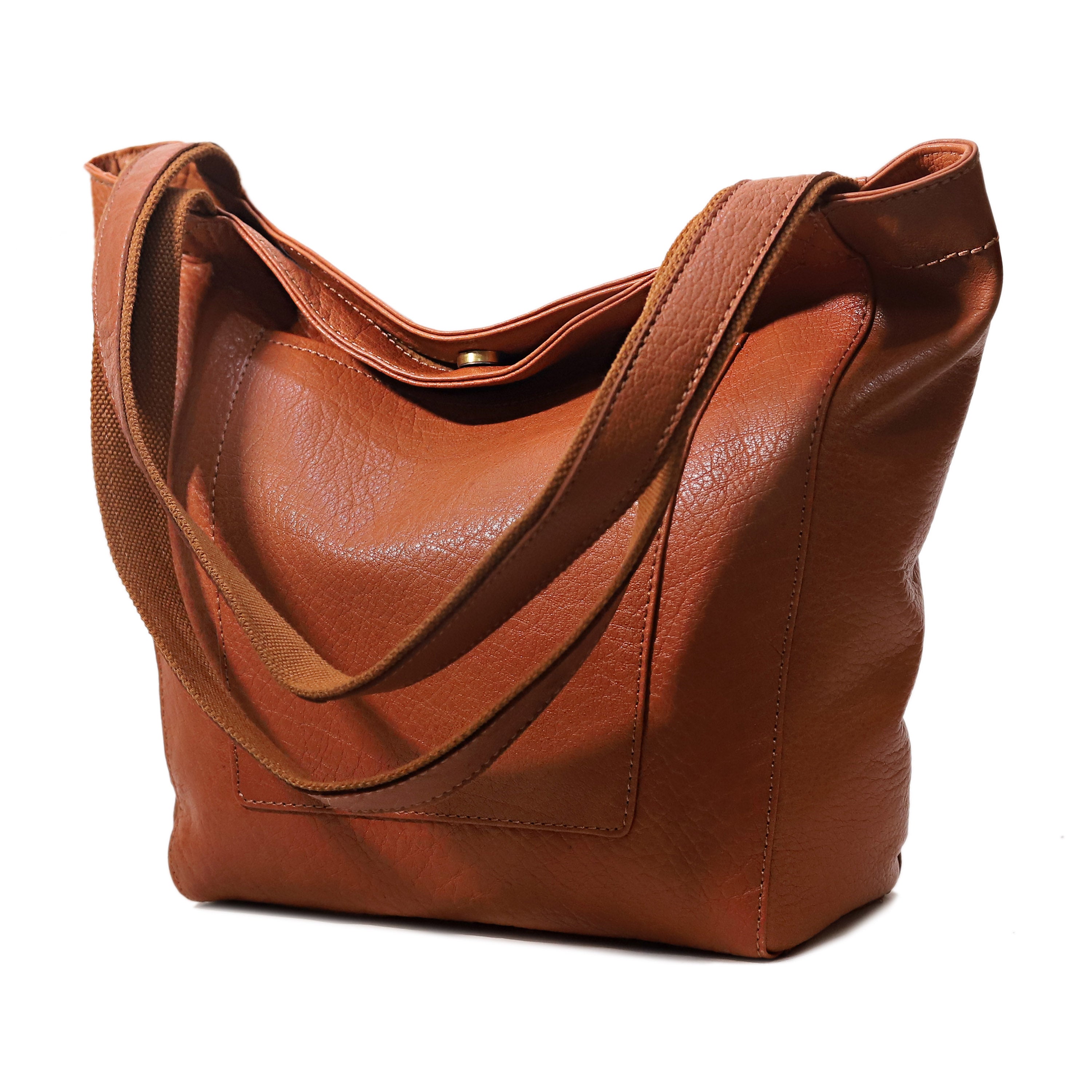 BROWN LEATHER LARGE BAG 527B レザーバッグ Lorena Leather Tote Bag - Tan