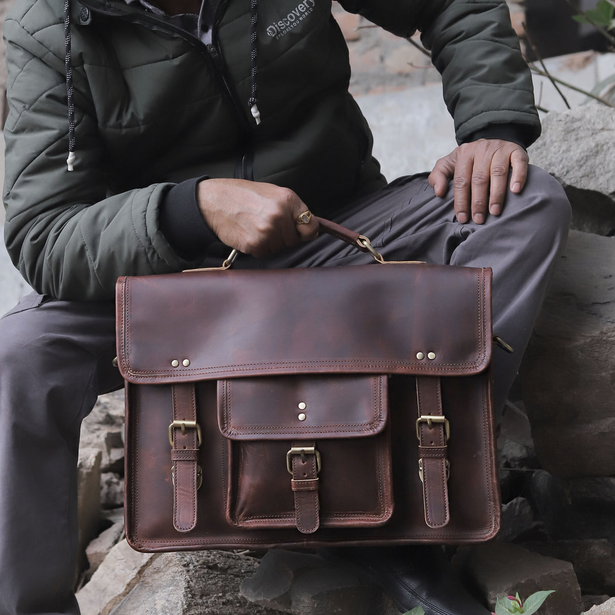 Roosevelt Buffalo Leather Messenger Bag