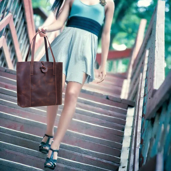SEINNA LEATHER TOTE BAG