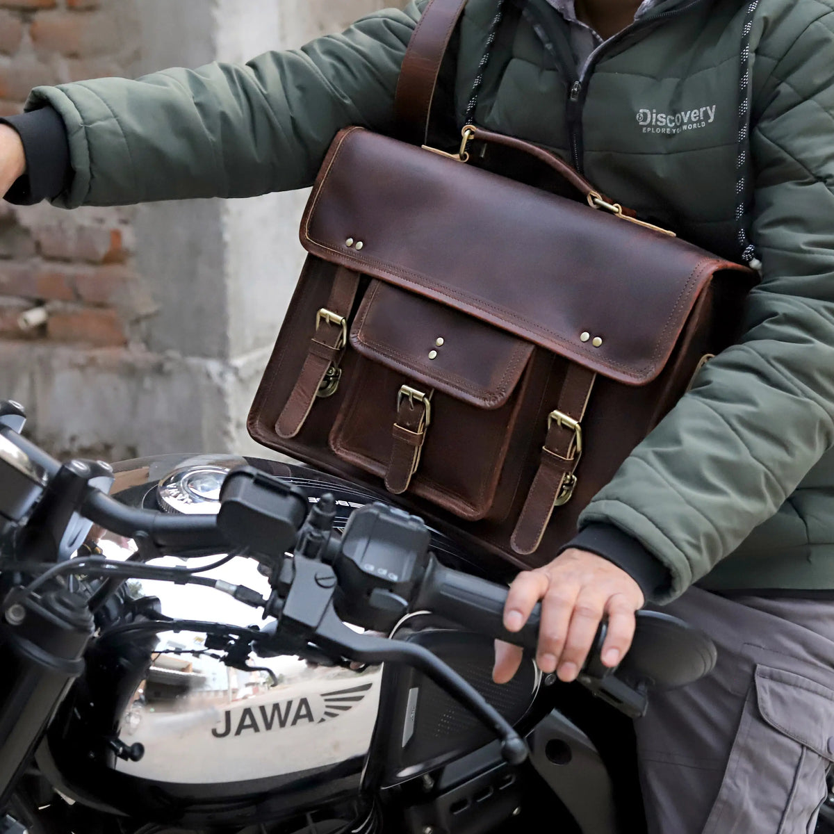 Roosevelt Buffalo Leather Messenger Bag - denverleathercraft