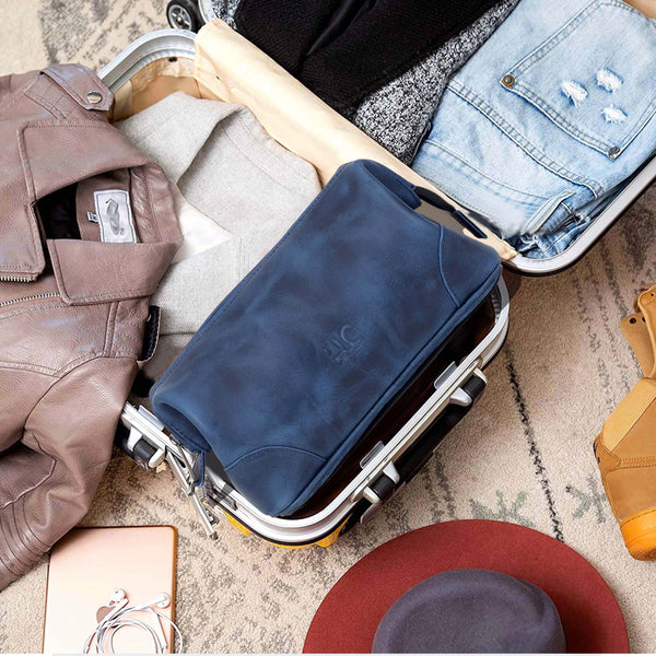 PREMIUM LEATHER TOILETRY DOPP KIT