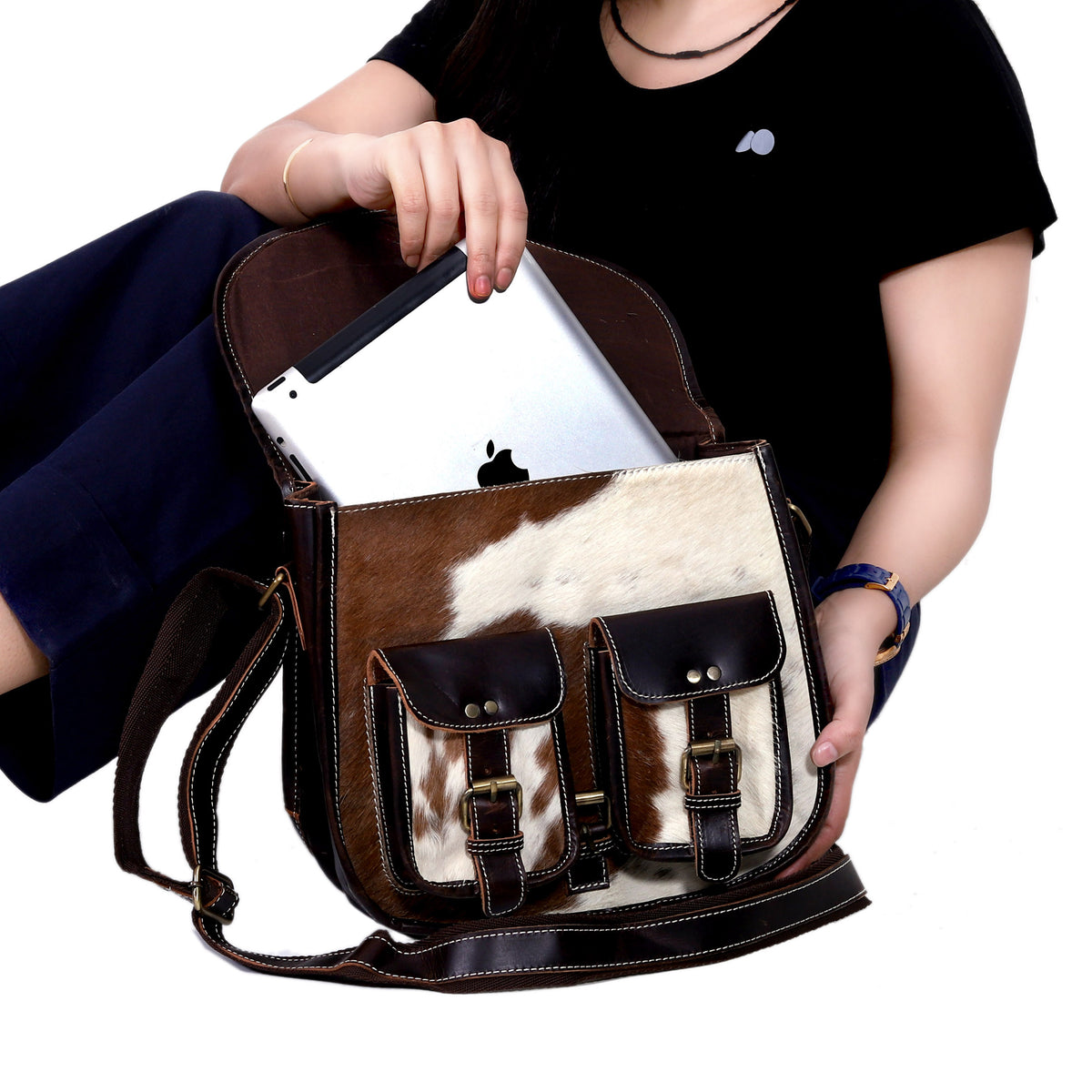 JULIE HAIRON LEATHER CROSSBODY BAG
